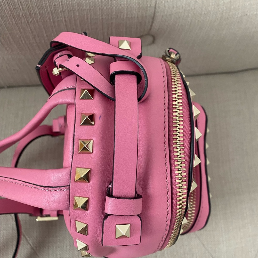 💕Valentino Backpack💕 - Picture 4 of 13